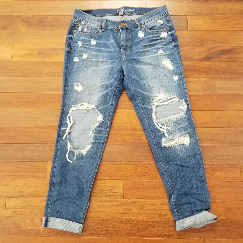 NY&co Soho boyfriend distressed Jeans